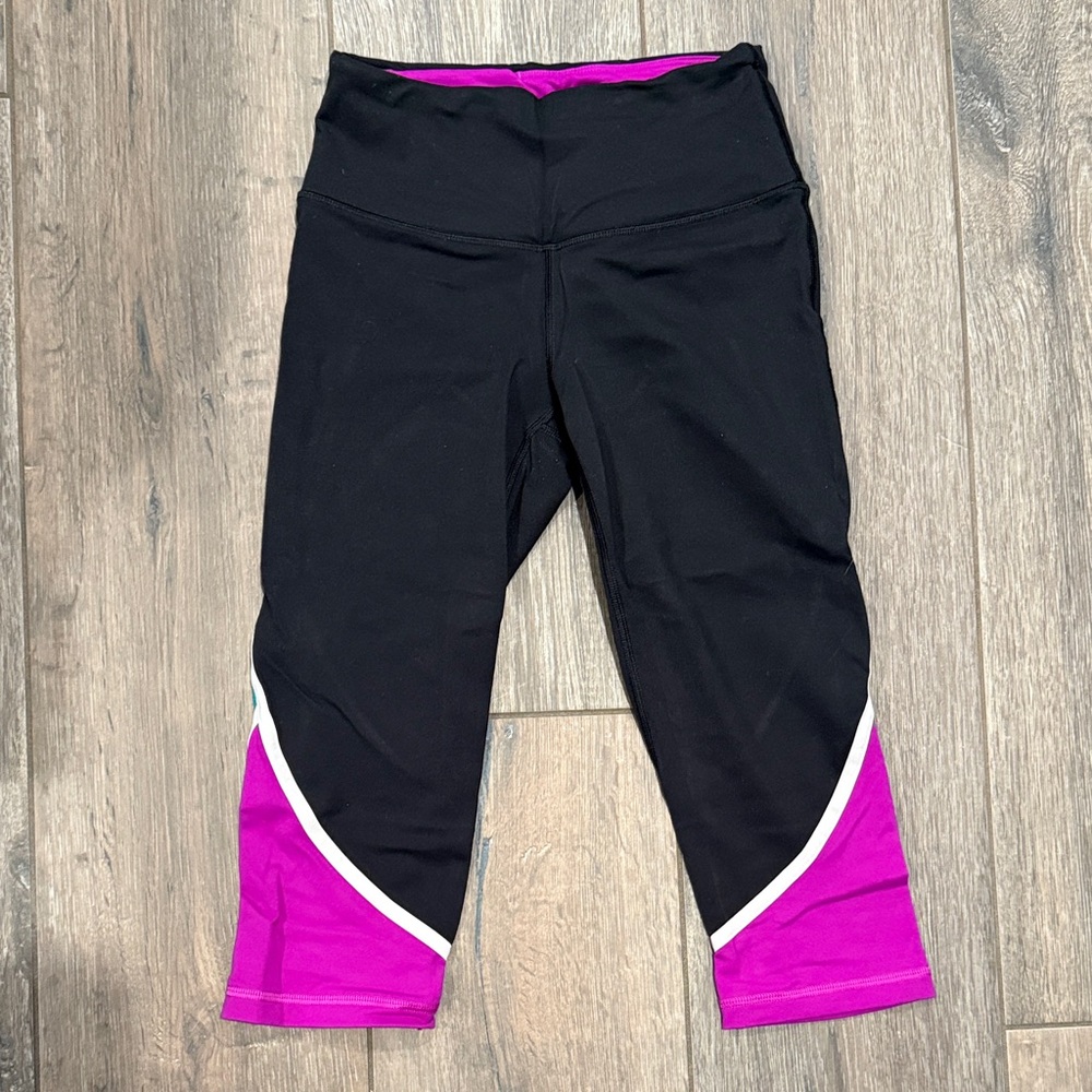 Victoria Secret Black and Pink Leggings